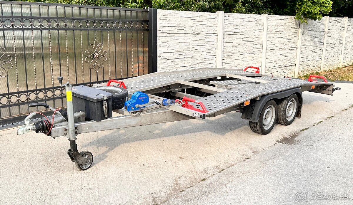 Hliníkový autoprepravník 390/2700 kg