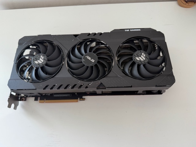 Asus Tuf RX7800XT 16gb