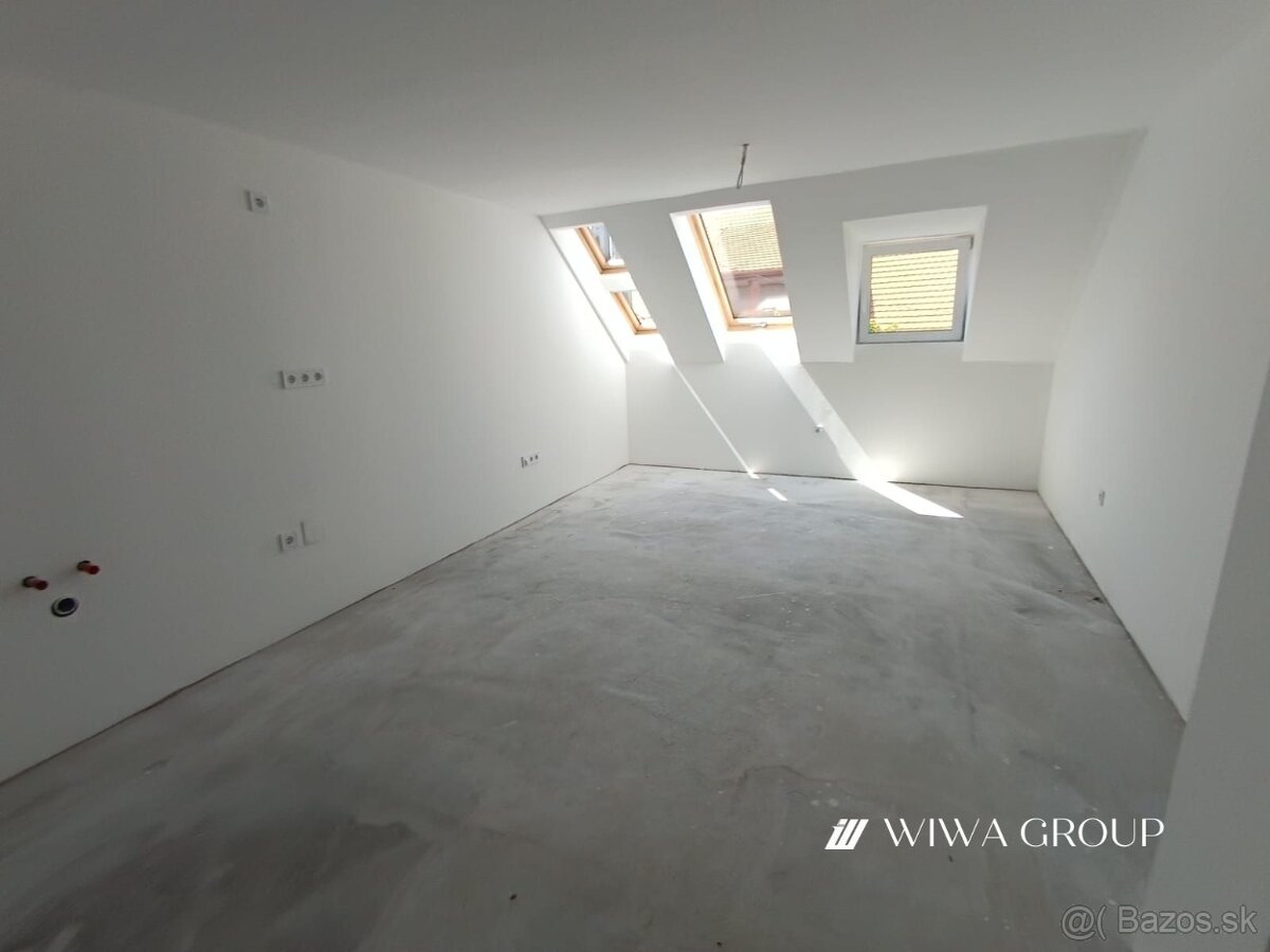 Na predaj štýlový podkrovný 2 izbový byt v Ostri