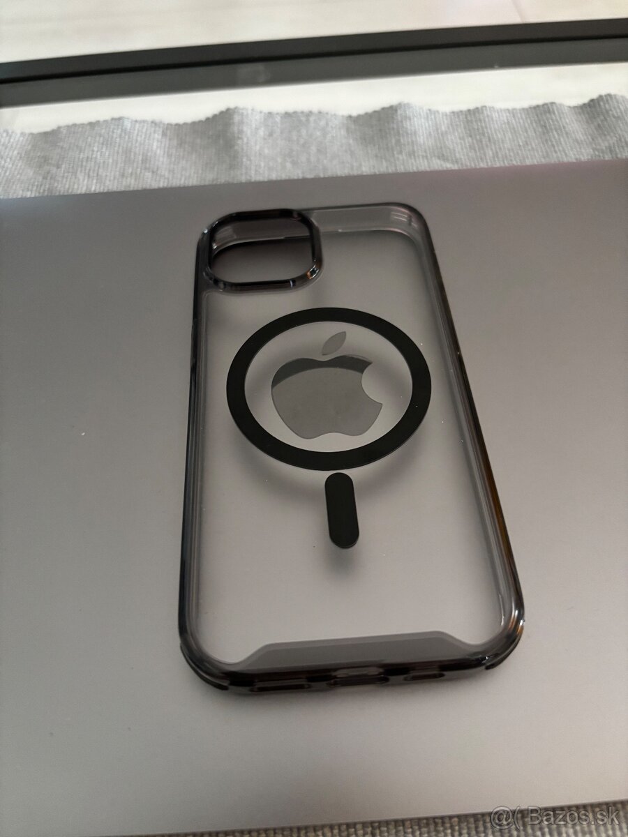 Obal iPhone 15