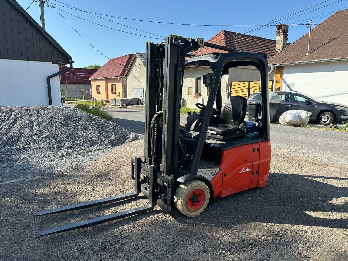 Predám vysokozdvižný vozík Linde E16C-01
