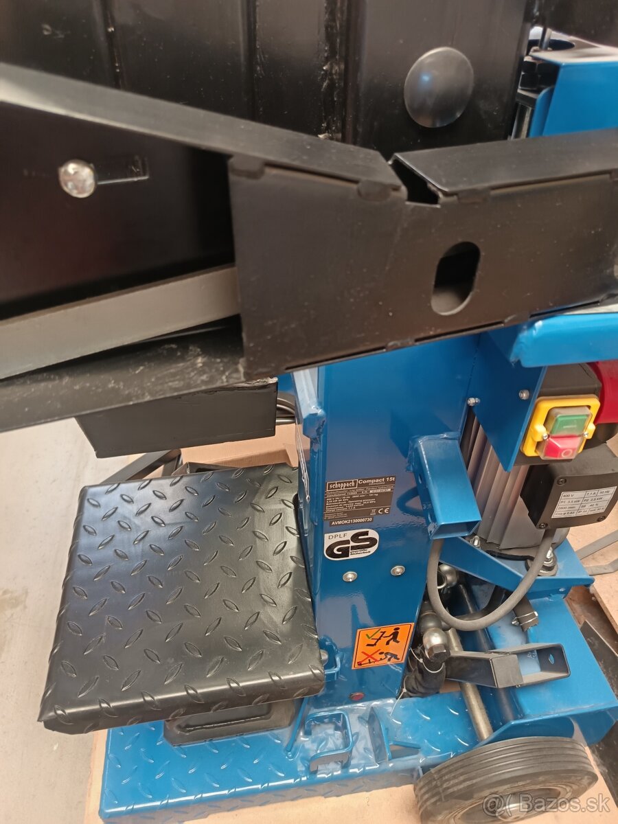 Štiepačka na drevo Scheppach Compact 8Ta 15T