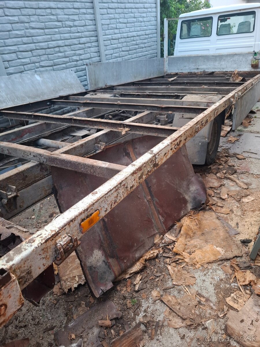 Ramena na vlecku
