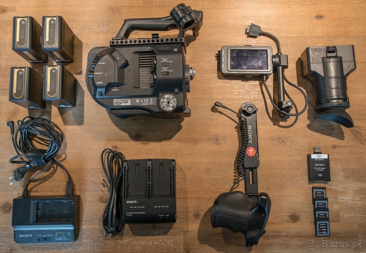 Sony PXW-FS7 dobrý stav 4x64GB + veľký balík príslušenstva
