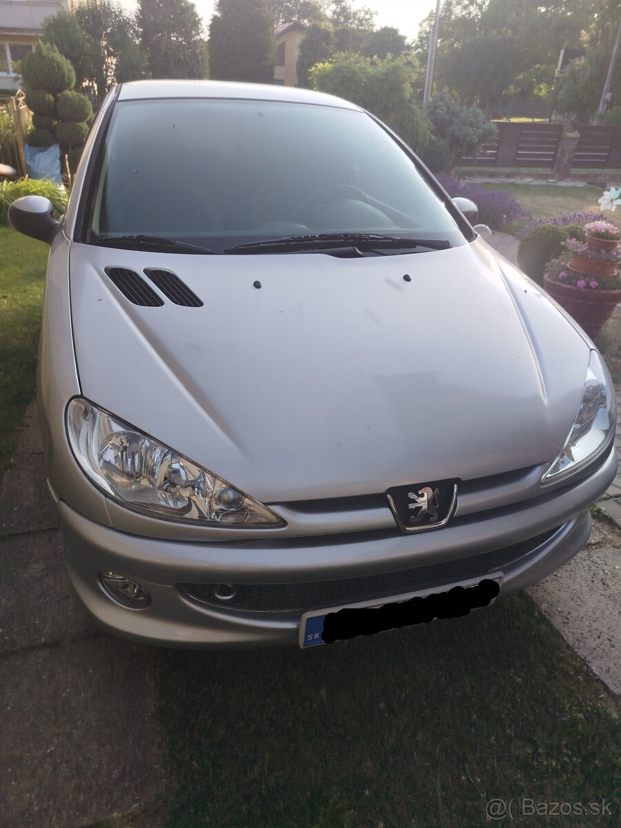 Predám Peugeot 206