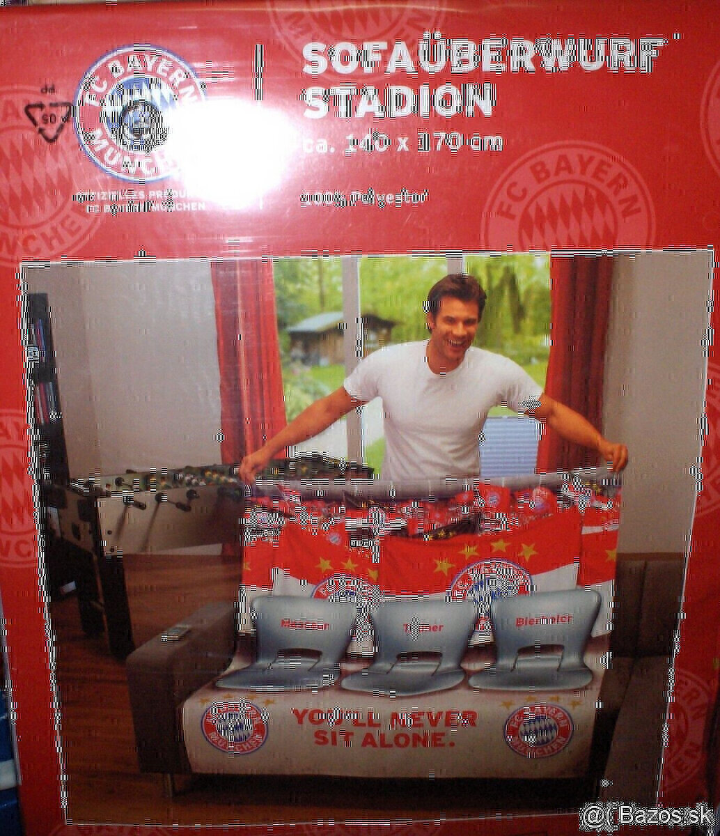 Allianz Arena v obyvacke? :) Deka na gauč FCB... + darcek