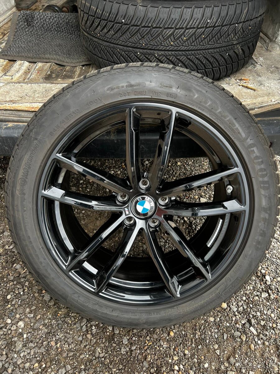 BMW disky 848M 18” + zimné pneumatiky Goodyear