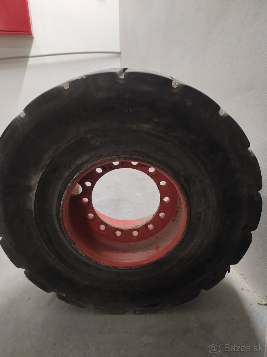 Koleso 27x10-12
