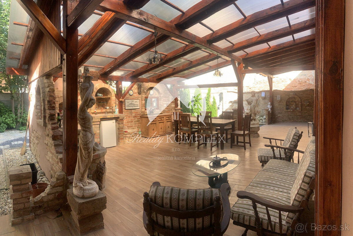 Reality Komplex s.r.o. Vám ponúka do PRENÁJMU čarovný, úplne