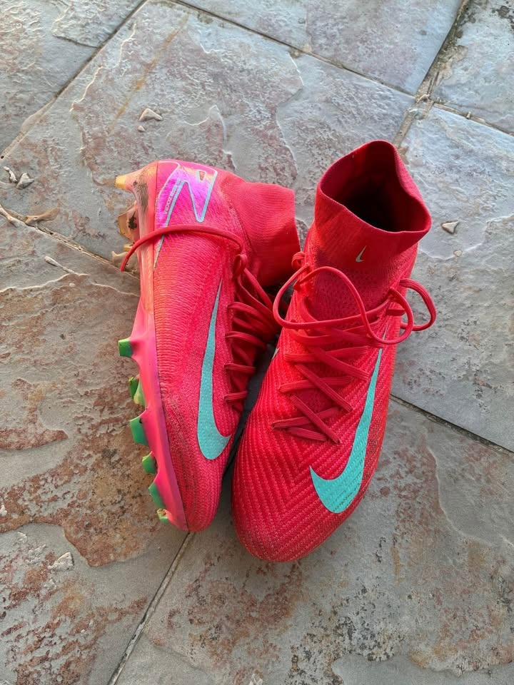 Nike mercurial 43 FG