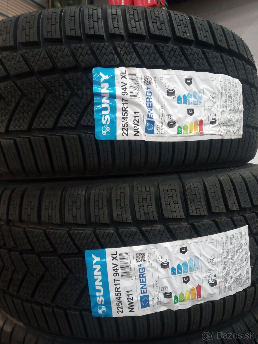 Zimné pneumatiky 225/45R17