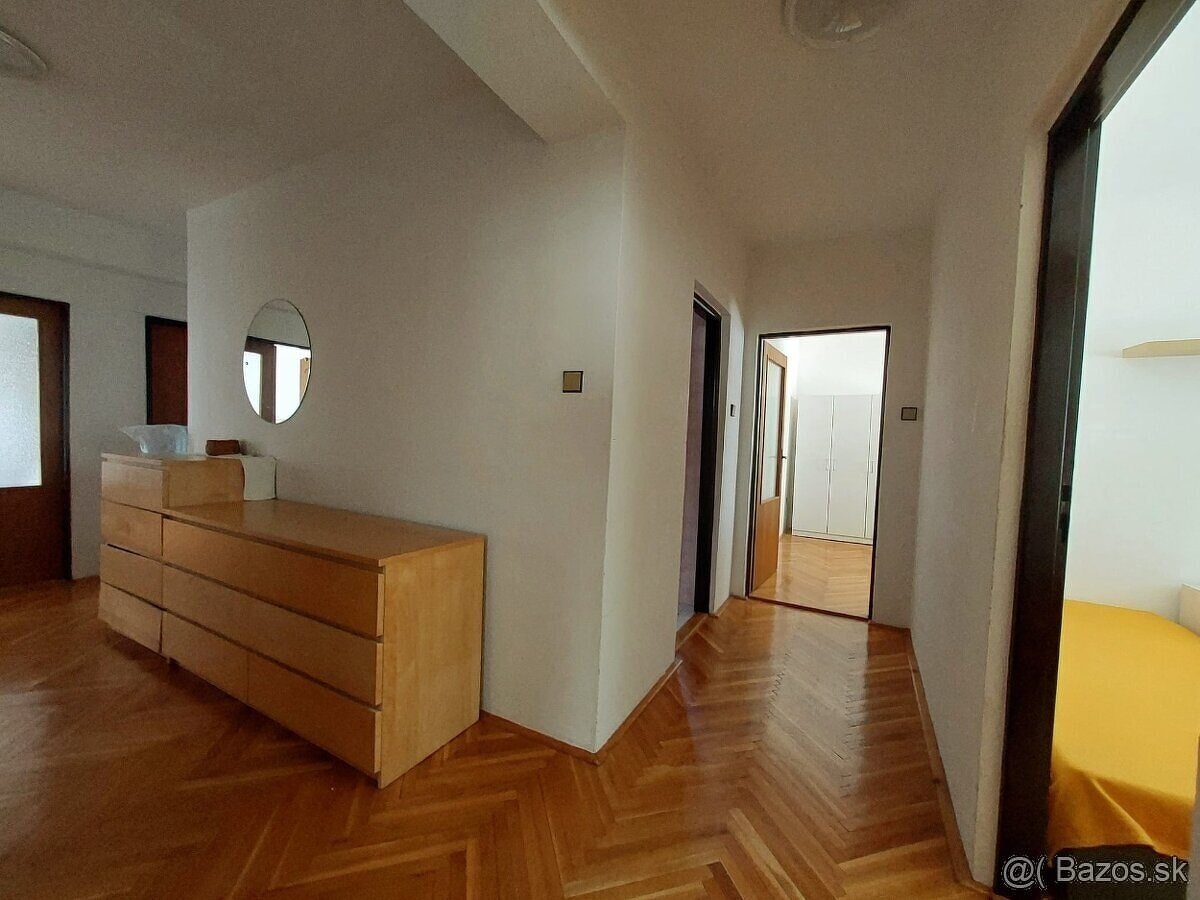 Ekonomická izba pri vysokoškolských internátoch na Mlynoch