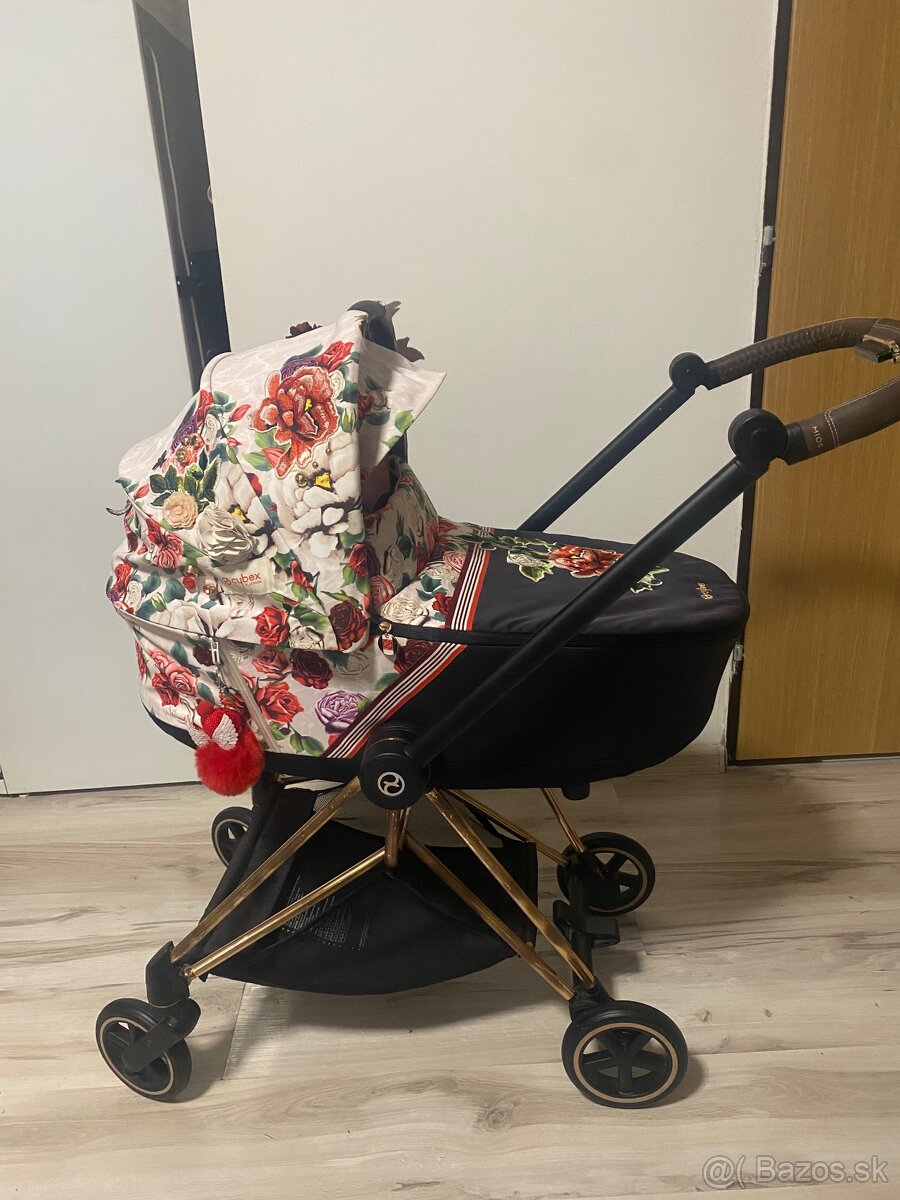 Kočiar Cybex spring blossom