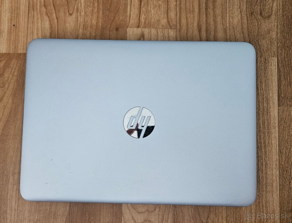 HP EliteBook 820 G3