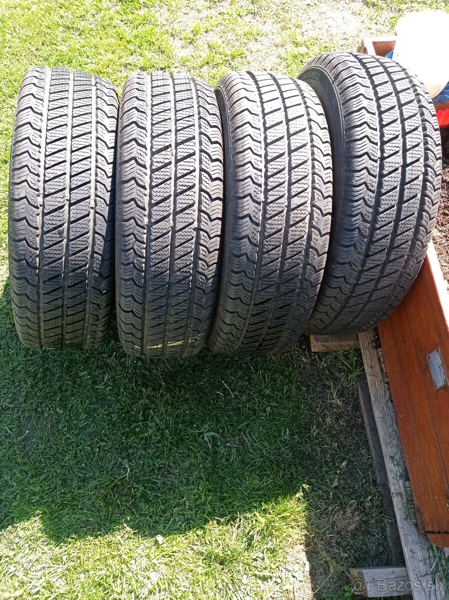 Pneu Barum 205/65 R16C zimné