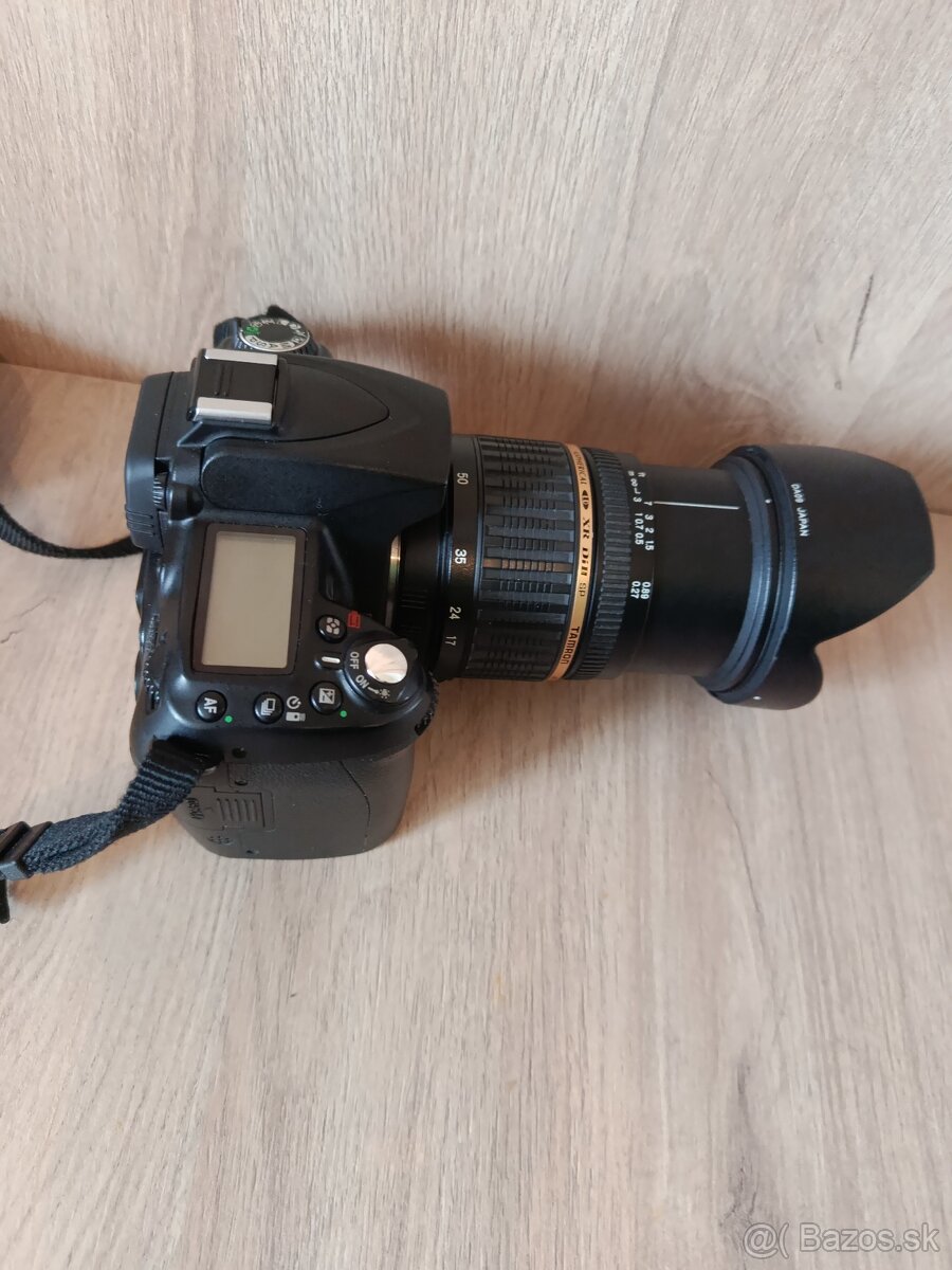 Nikon D90