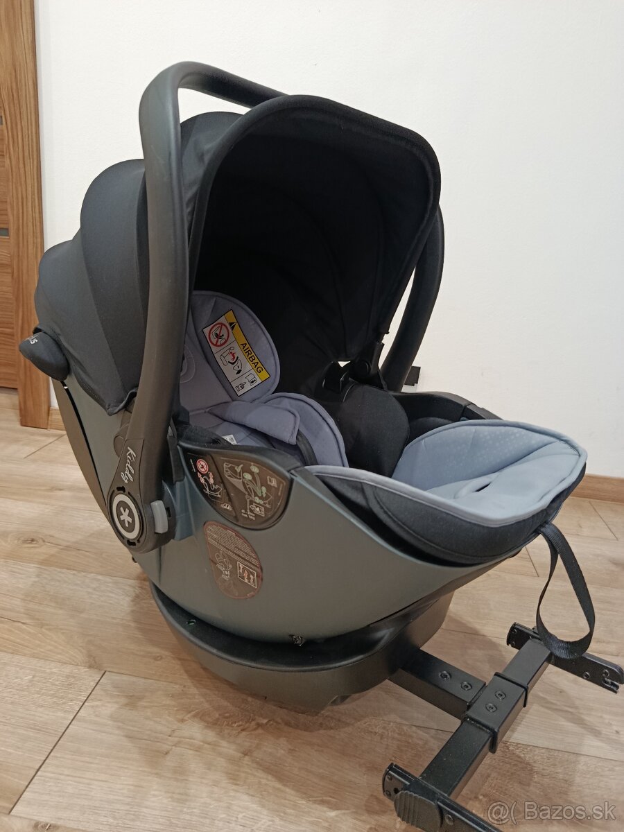 Autosedačka -vajíčko + Isofix