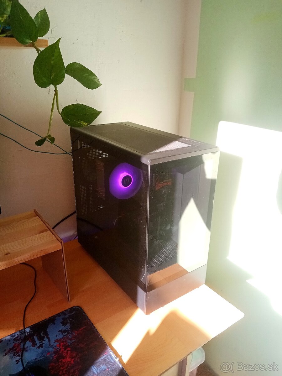 Ryzen5 3600 / Rx590 8Gb / 16gb Ddr4 3200mhz