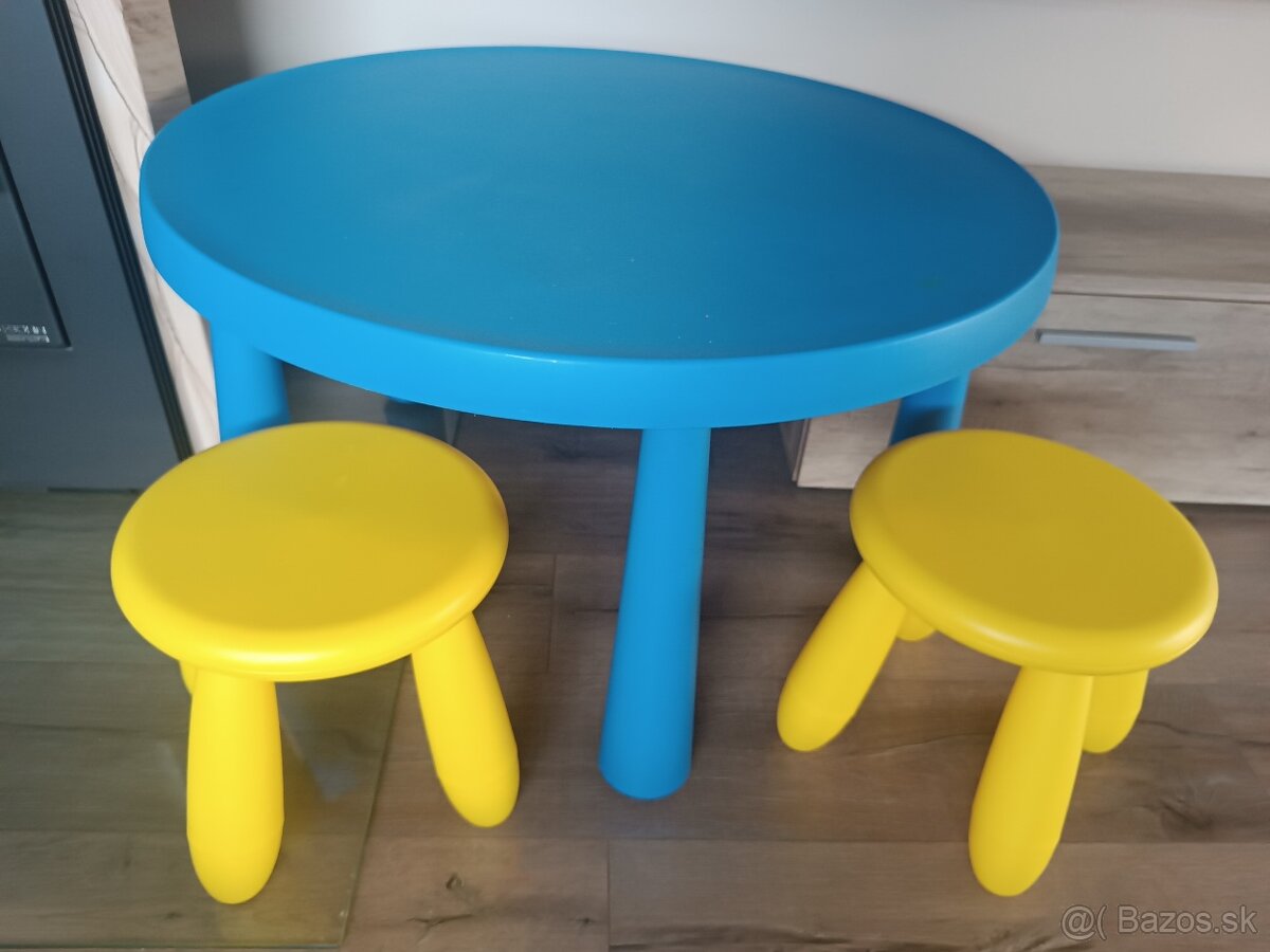 IKEA detsky stolik + stolicky