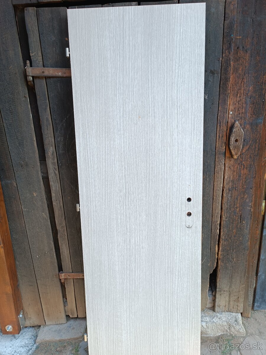 Dvere 60 L