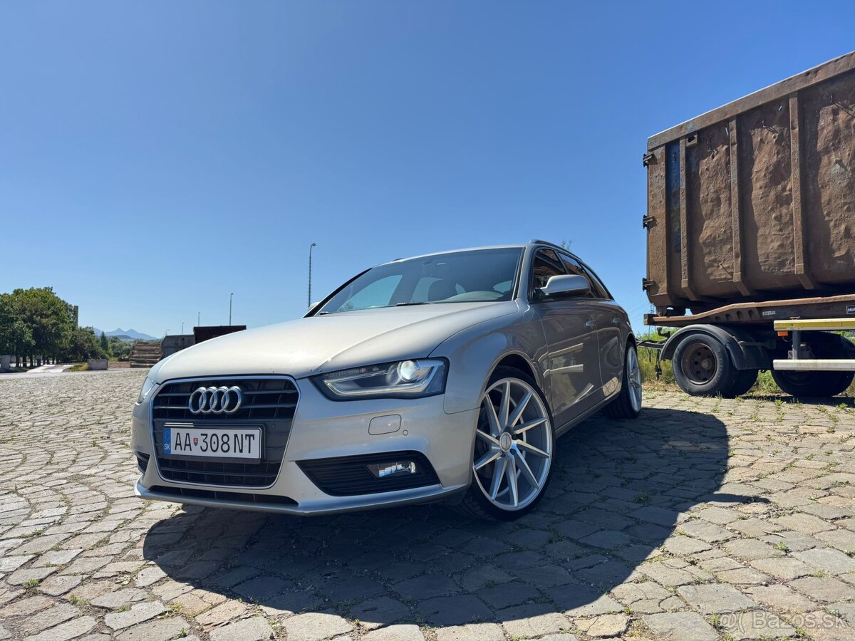 AUDI A4 b8,5 multitronic 2015