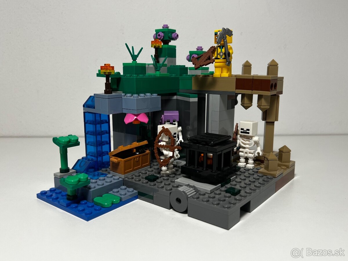 LEGO Minecraft 21189 Jaskyňa kostlivcov