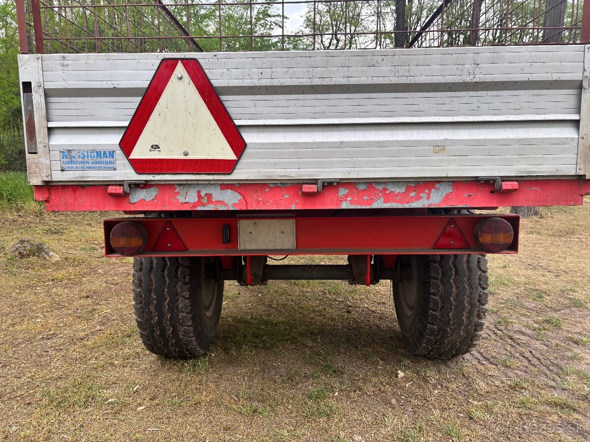 Prives za traktor