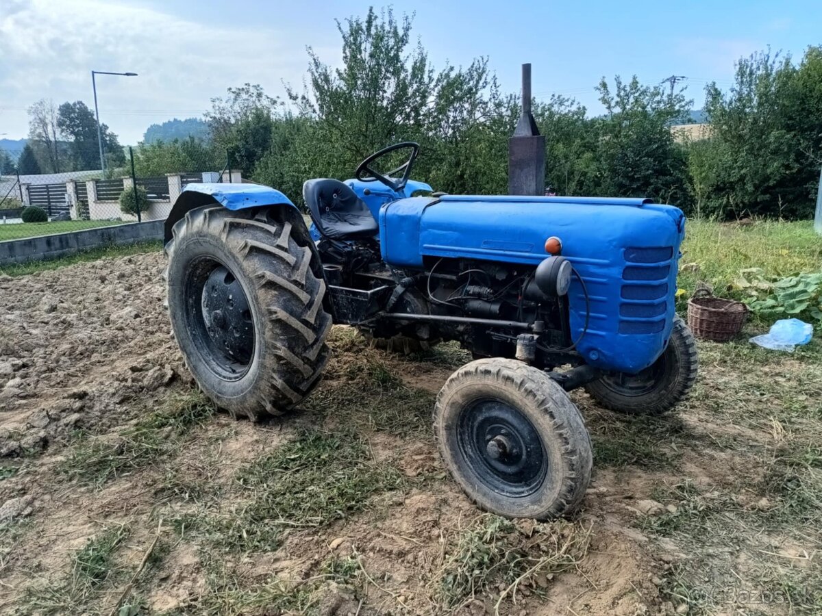 Major 3011 osadený motor 4711