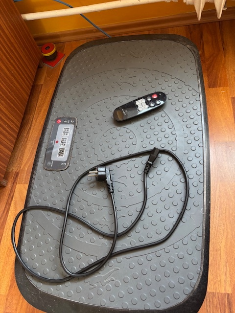 KLARFIT VIB 1000 BLK-KLARFIT Vib 1000 BLK, Vibračná plošina