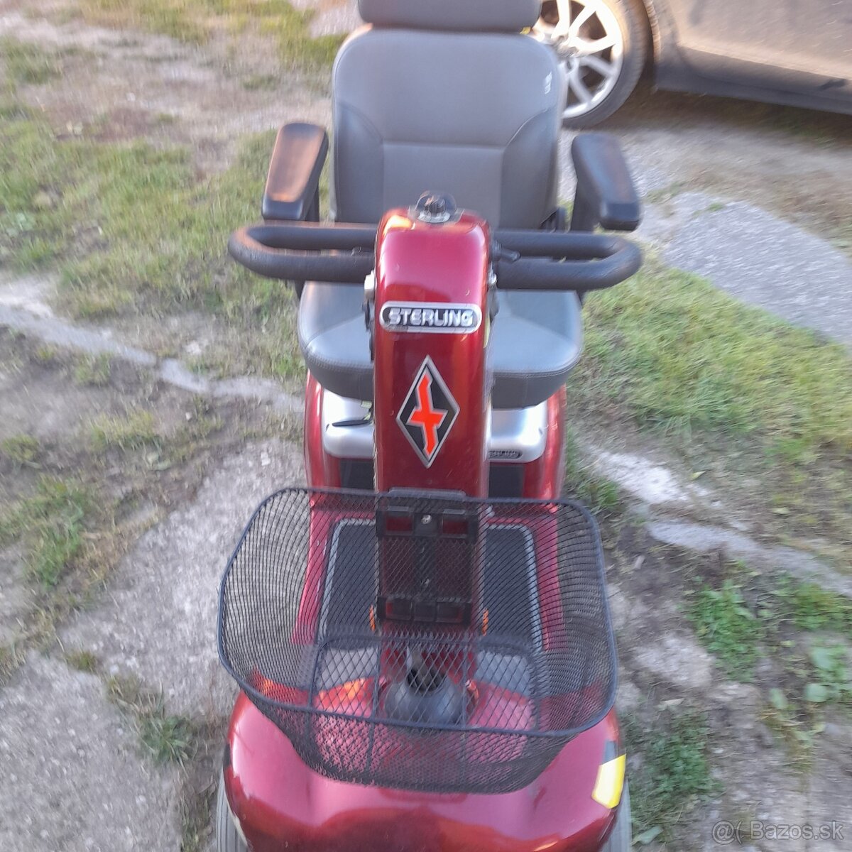 Skuter elektrický na predaj.