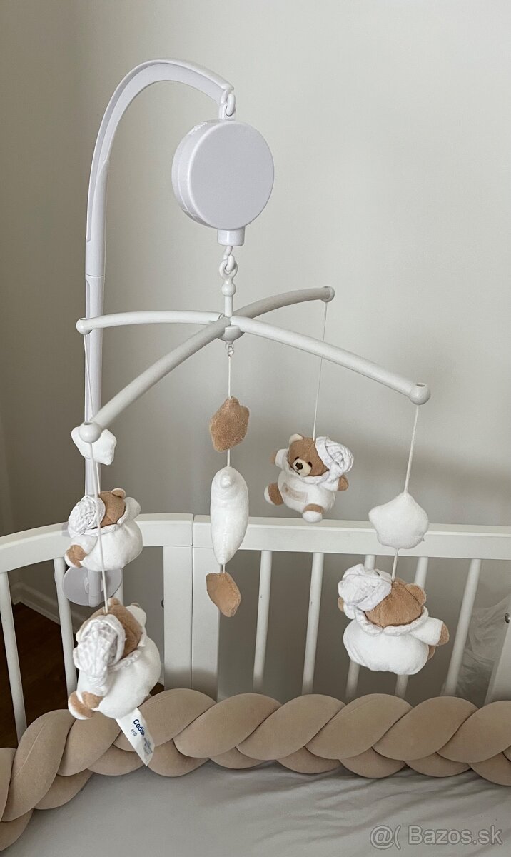 Hrací detský kolotoč nad postieľku značky Nanán