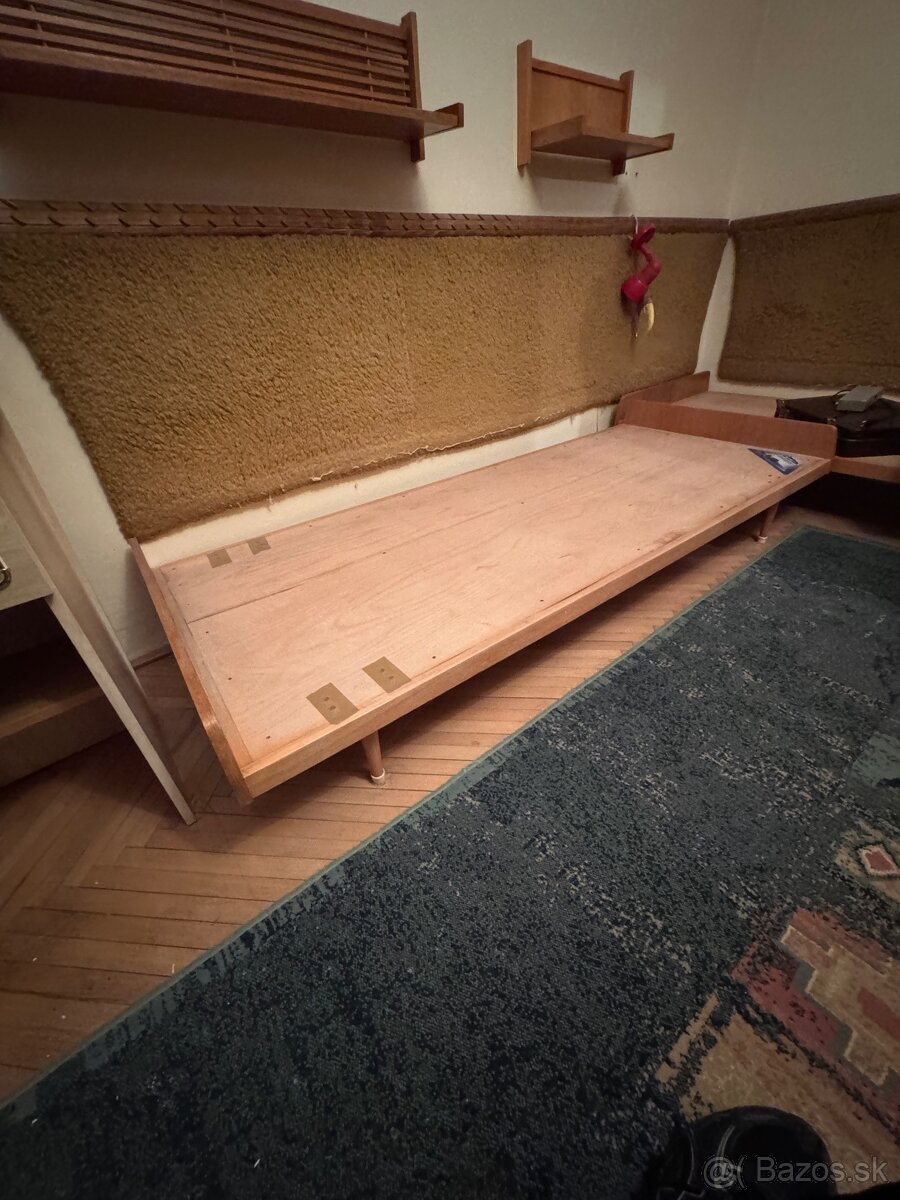 Retro drevené postele – 2 kusy