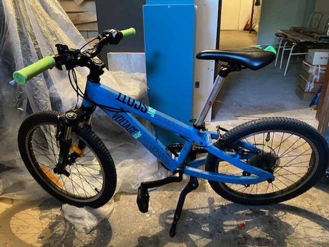 predam detsky bicykel Scott Voltage JR 20