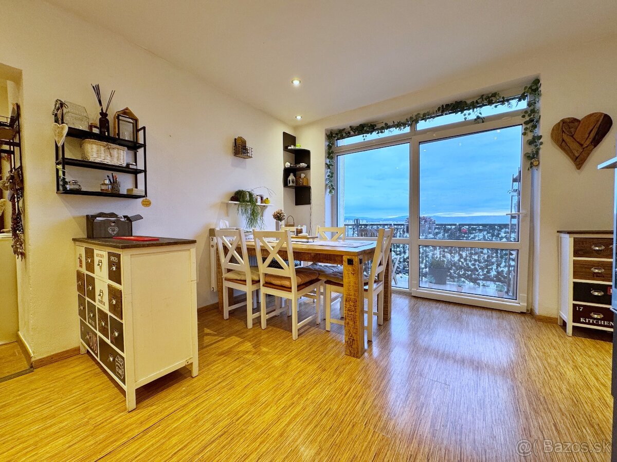 4-i byt Mengusovská - s garážou, Podhradová, top lokalita