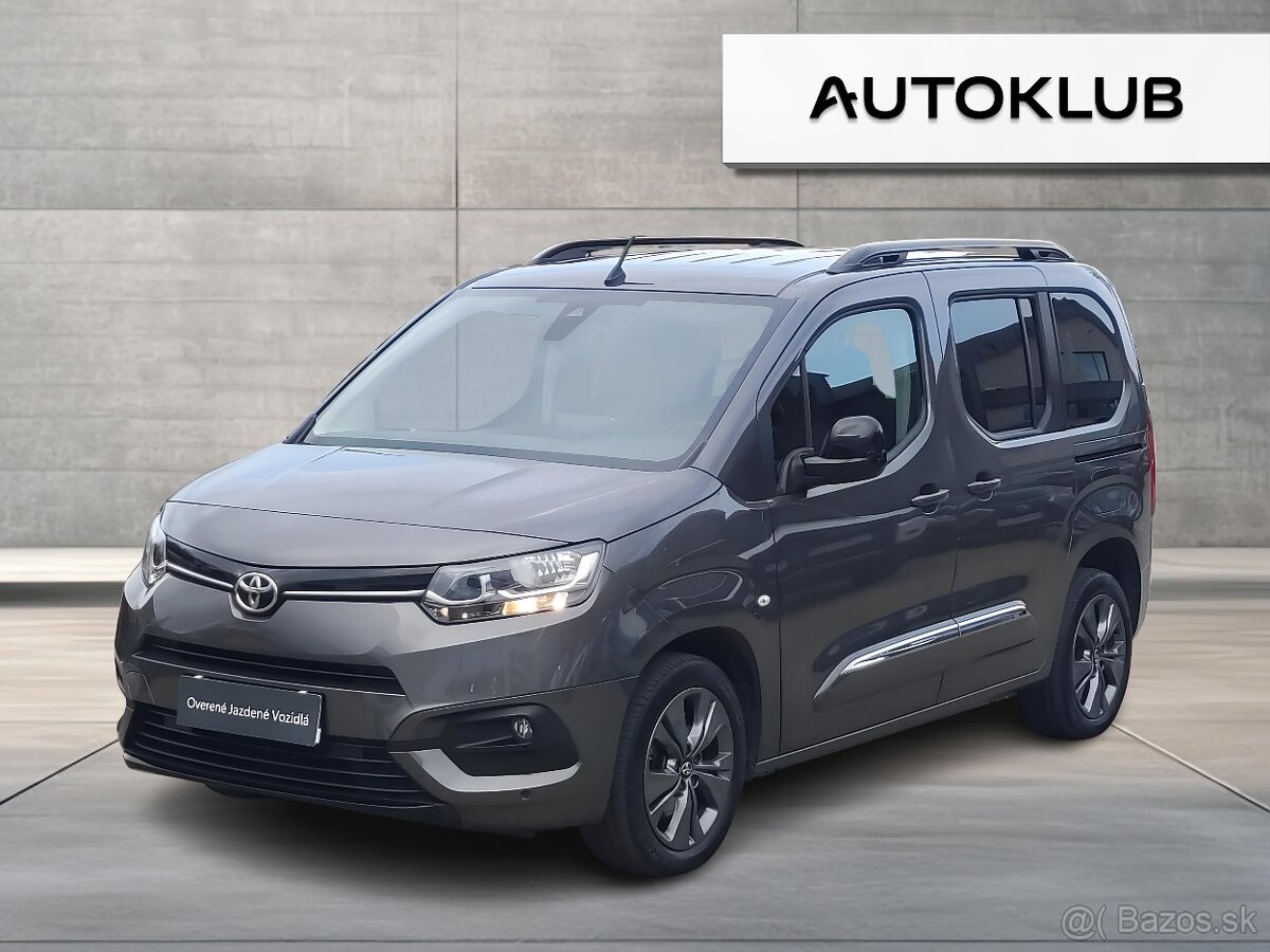 Toyota PROACE CITY VERSO FAMILY 7MIEST AT 2022
