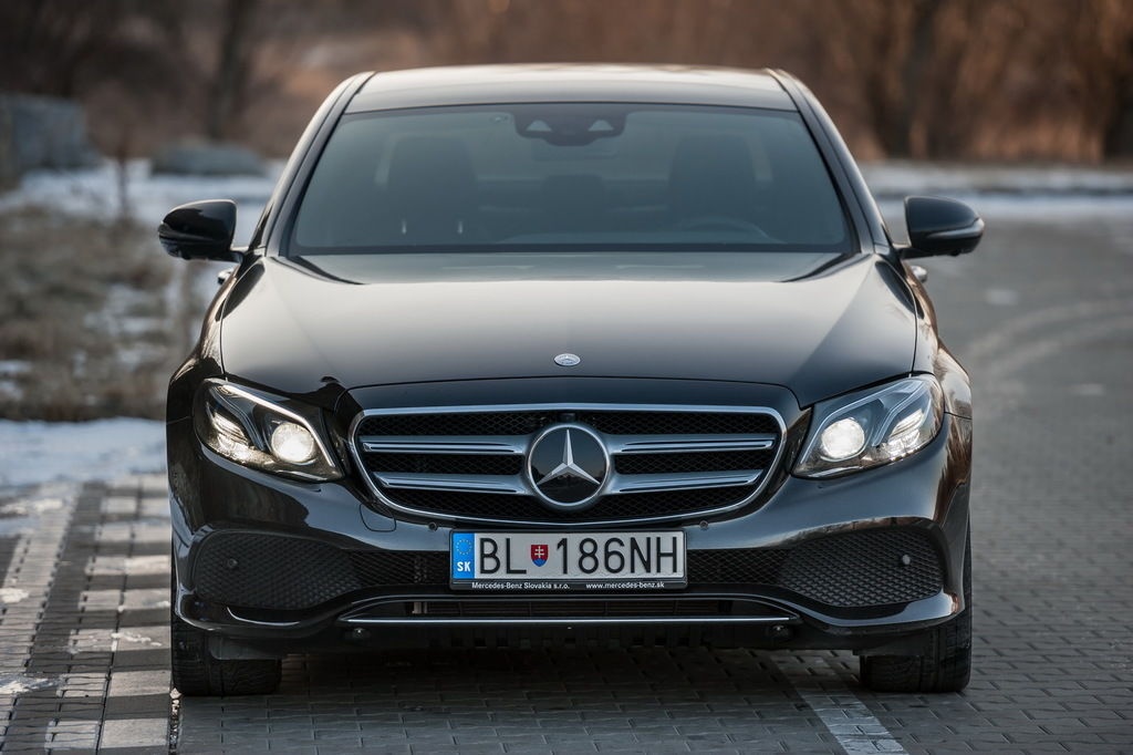 Mercedes-Benz E trieda 400 3.5l 4x4 245kw 2016 full vybava