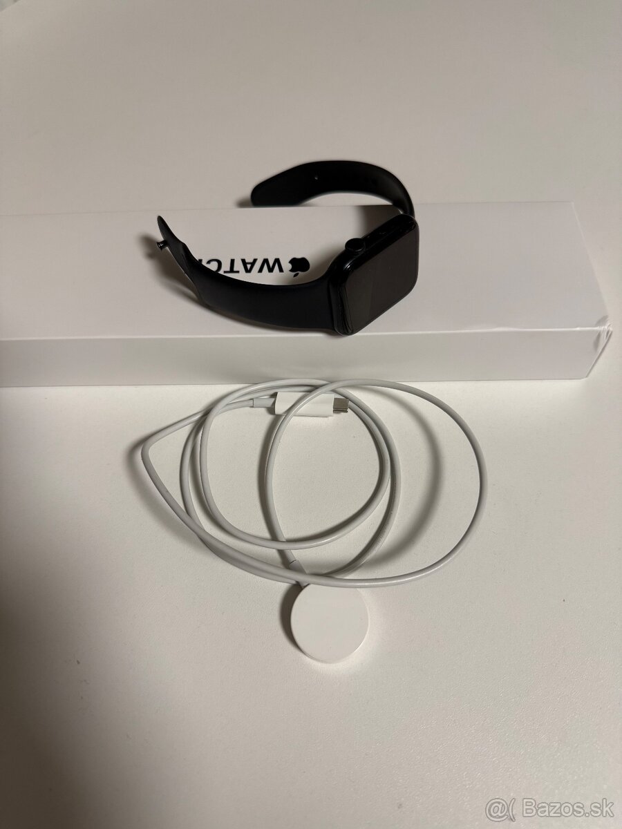Apple Watch SE  44mm