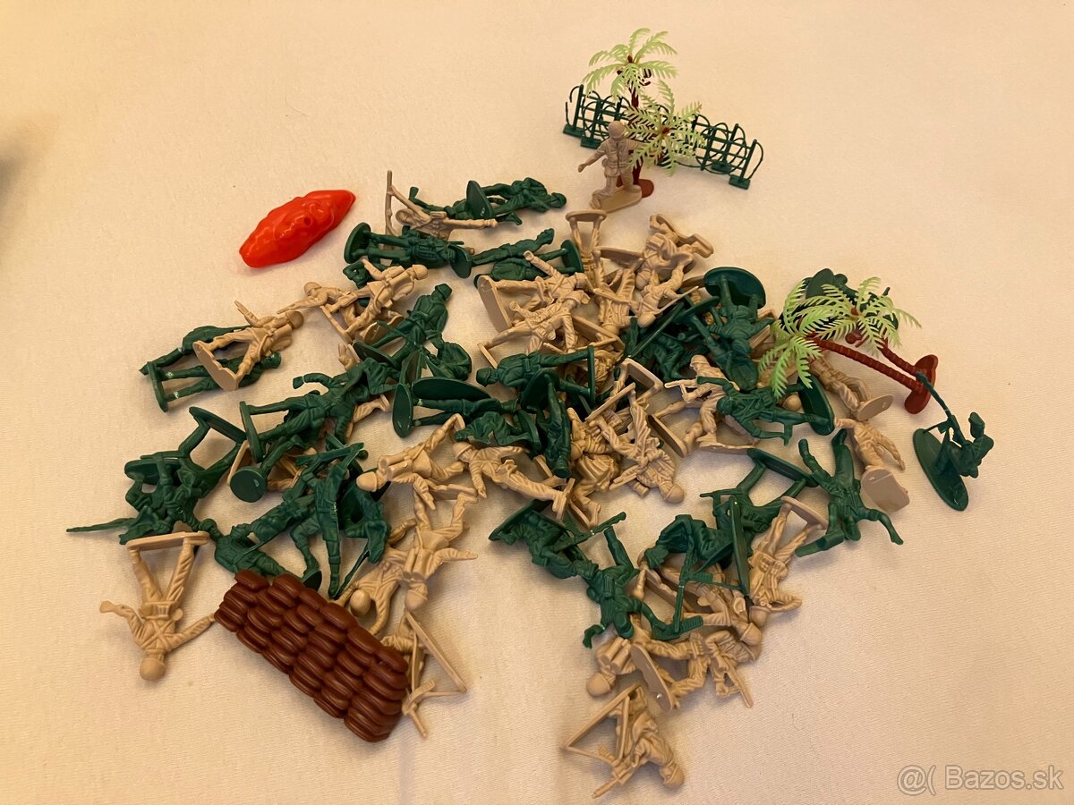 Plastový vojačikovia