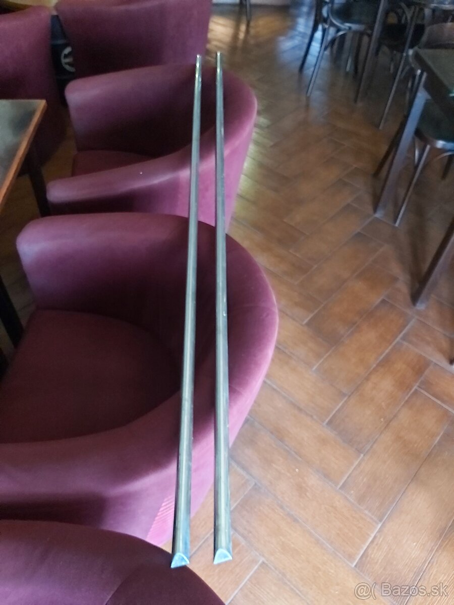Chromované lišty na podbehy veterana 164cm