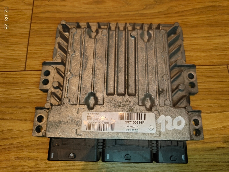 riadiaca jednotka renault s180067137a 120€