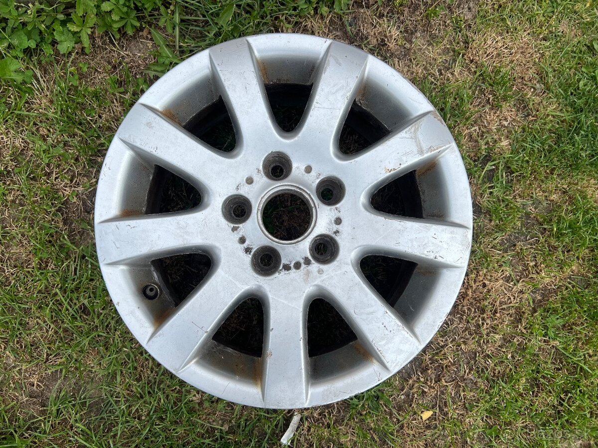 Predám 1ks original elektrón 5x112 R15 VW golf VW Touran