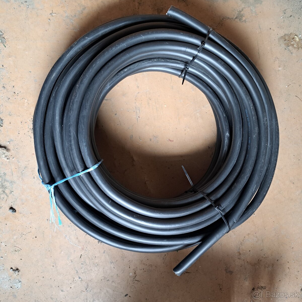 Kábel CYKY-J  4x10