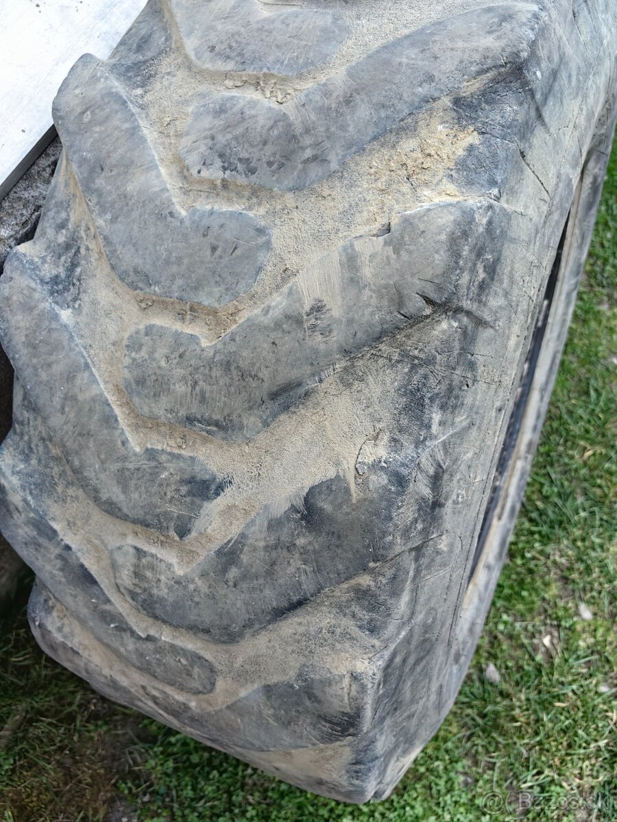 Kupim 1ks pneu 340/80-18 z traktor bagra