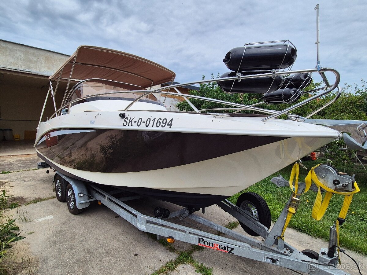 Predám Motorový čln Galia 630 sundeck s Honda BF200