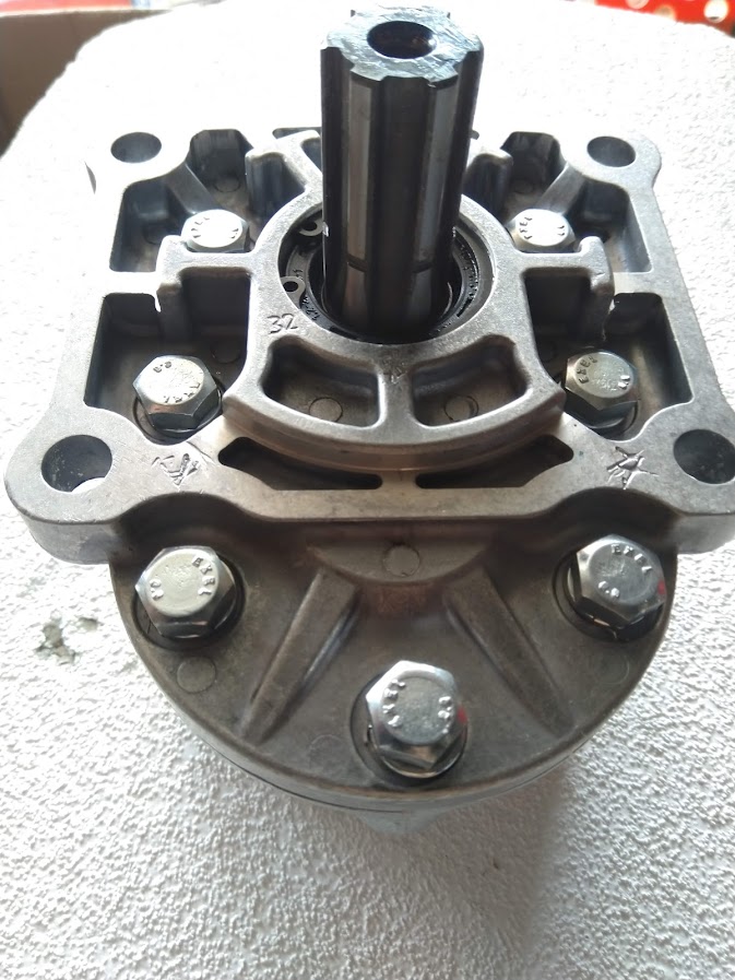 Hydraulické čerpadlo NŠ-32