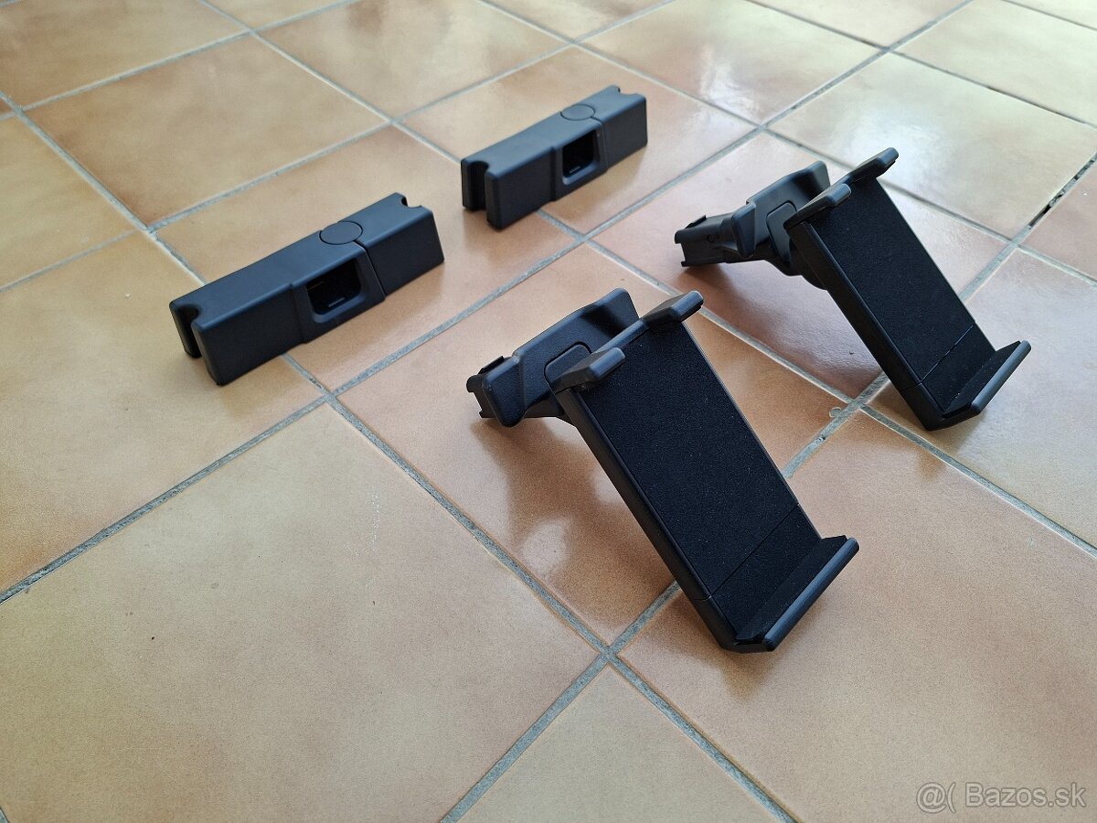 ŠKODA Smart Holder - adaptér + držiak multimédií