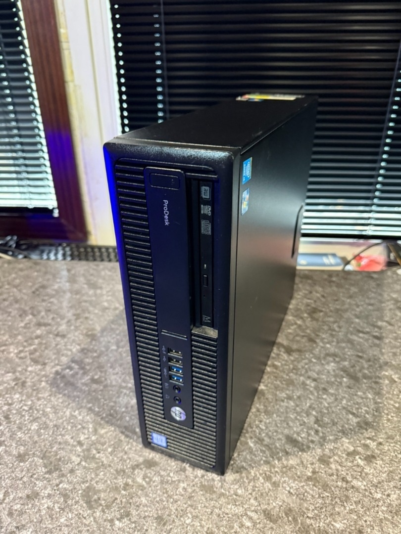 Kancelársky počítač HP ProDesk i3 / 8GB RAM / SSD+HDD / W11
