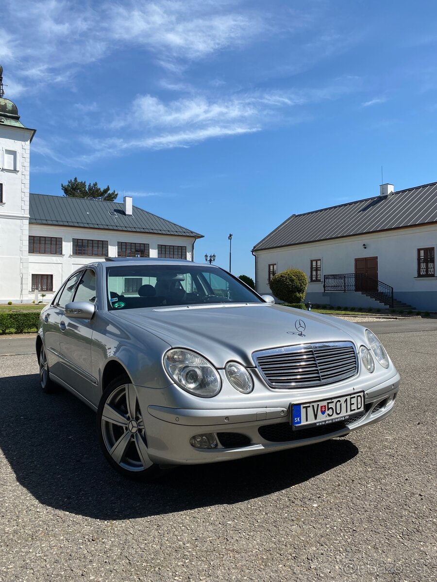 Mercedes-benz E200 kompressor benzín (W211)