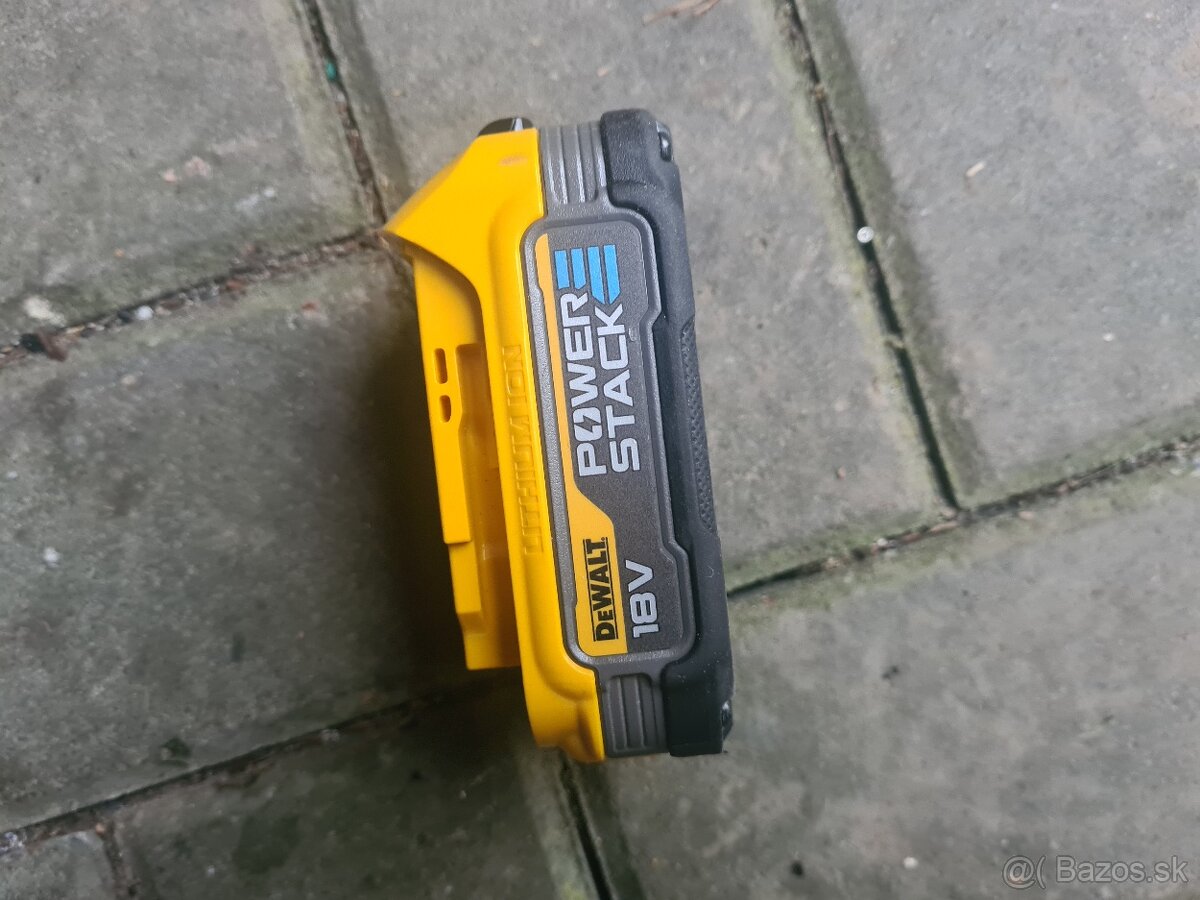Dewalt  bateria power stack 18v 1,7ah