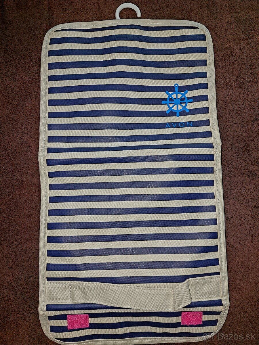 Kozmeticka taška závesná